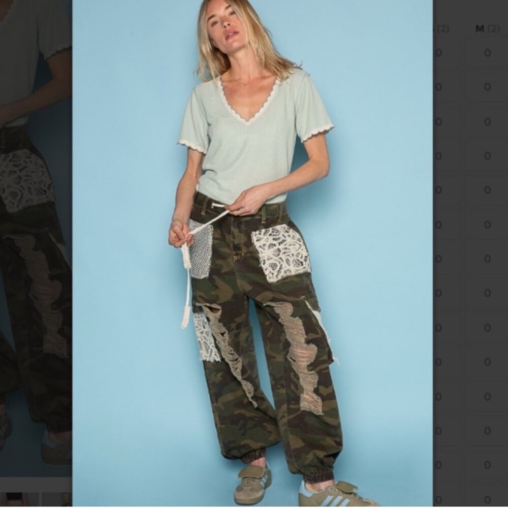 POL Camouflage Camo Cargo Army Joggers with Lace Detail Boho Women’s Size Large - Picture 2 of 6